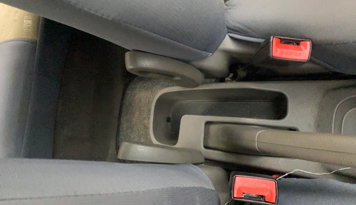 2013 Hyundai i10 MAGNA 1.1, Petrol, Manual, 59,689 km, Driver Side Adjustment Panel