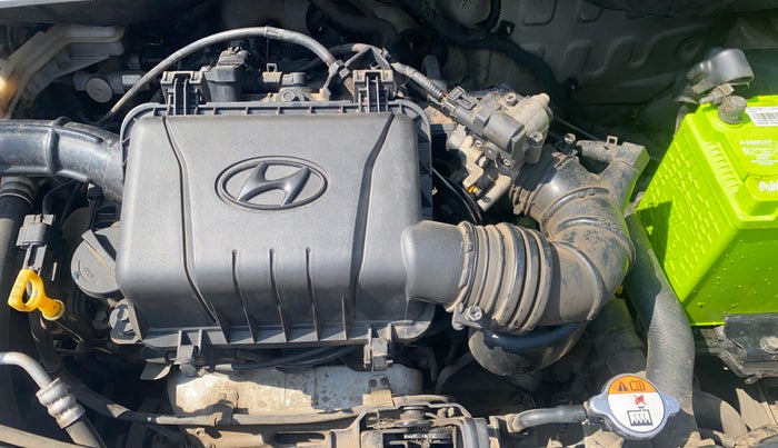 2013 Hyundai i10 MAGNA 1.1, Petrol, Manual, 59,689 km, Engine View