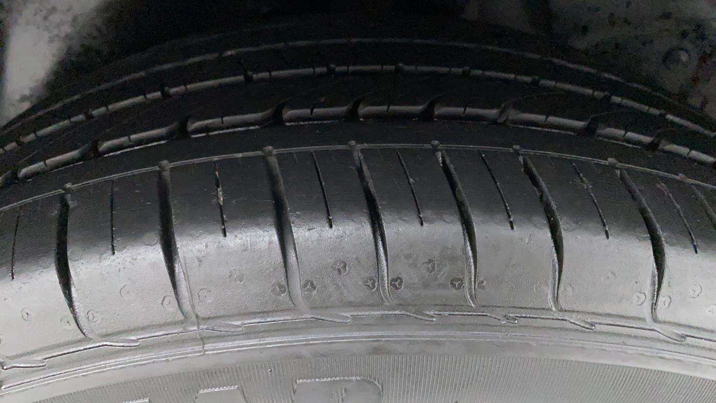 2017 Hyundai Creta 1.6 SX PLUS AUTO PETROL, Petrol, Automatic, 38,308 km, Left Rear Tyre Tread