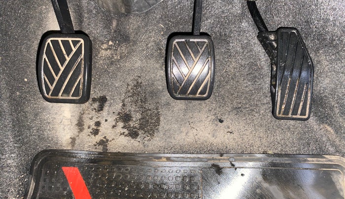 2023 Maruti Swift VXI, Petrol, Manual, 24,919 km, Pedals