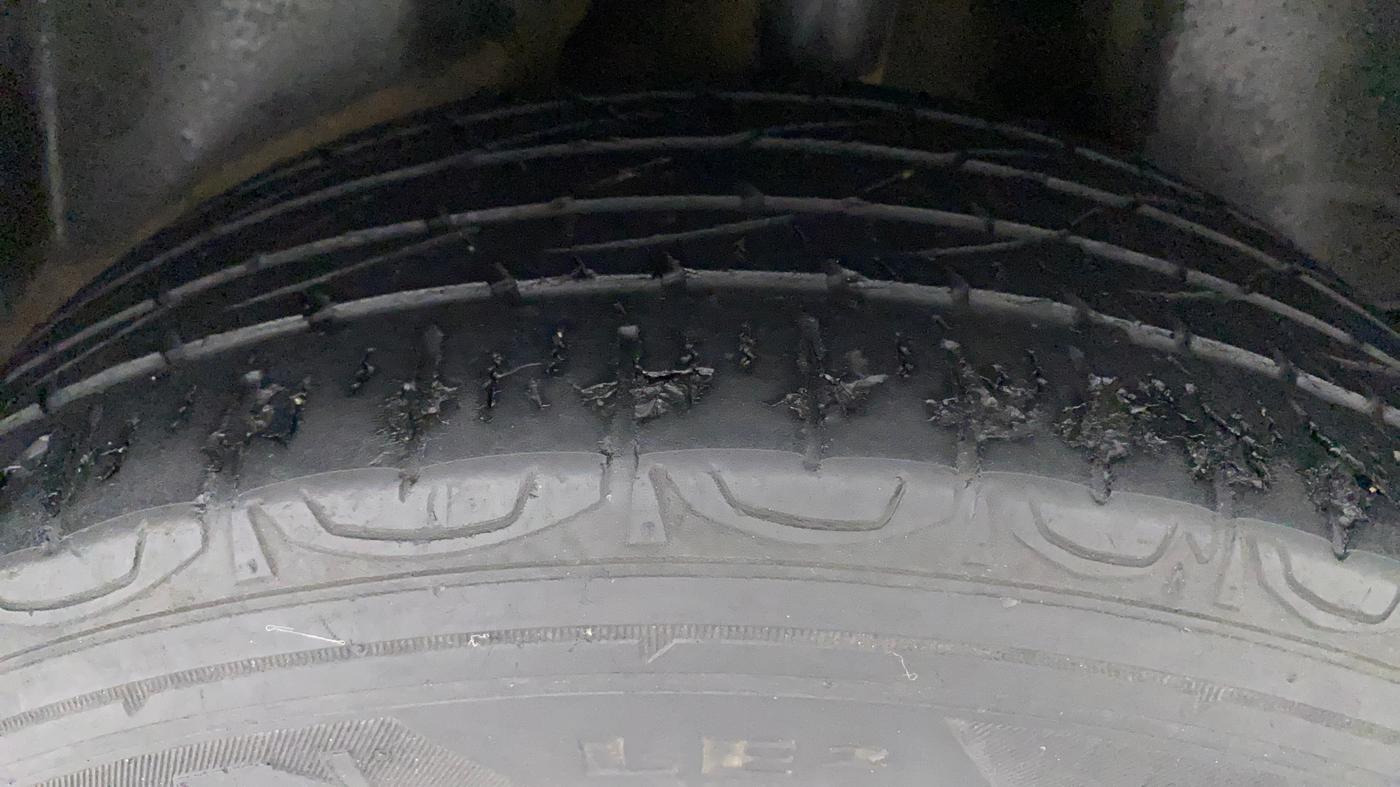 2018 Jeep Compass LIMITED 1.4 PETROL AT, Petrol, Automatic, 89,282 km, Left Rear Tyre Tread