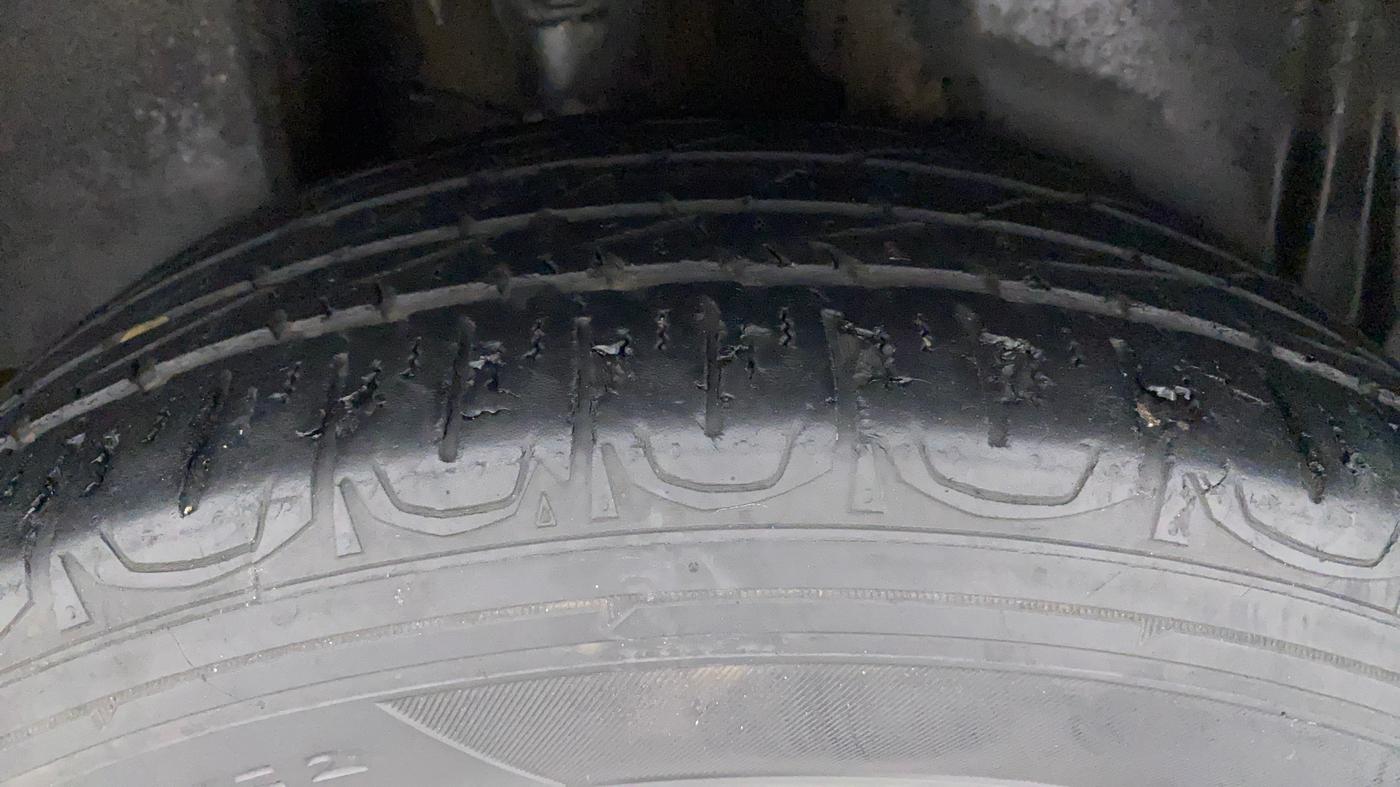2018 Jeep Compass LIMITED 1.4 PETROL AT, Petrol, Automatic, 89,282 km, Right Rear Tyre Tread