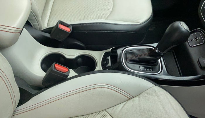 2018 Jeep Compass LIMITED 1.4 PETROL AT, Petrol, Automatic, 89,282 km, Gear Lever