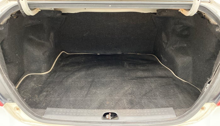 2010 Maruti Swift Dzire ZXI 1.2 BS IV, Petrol, Manual, 27,417 km, Boot Inside