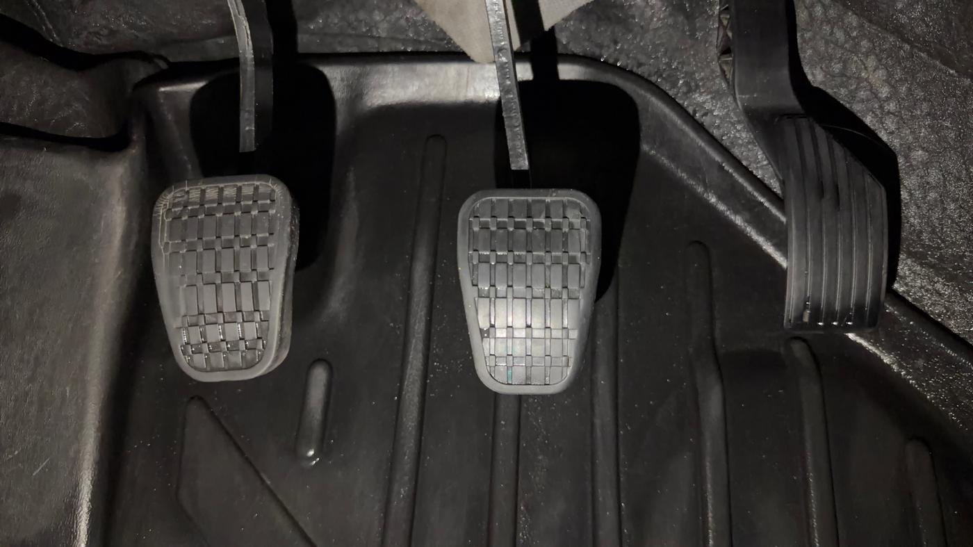 2022 Tata ALTROZ XM PLUS PETROL, Petrol, Manual, 63,153 km, Pedals