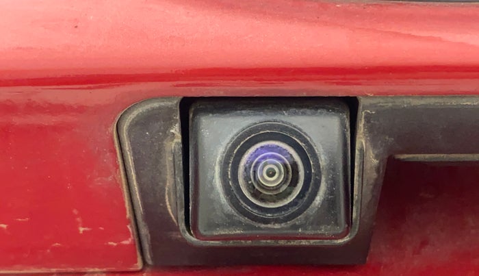 2019 Mahindra XUV300 W8 (O) 1.5 DIESEL, Diesel, Manual, 72,217 km, Parking Camera