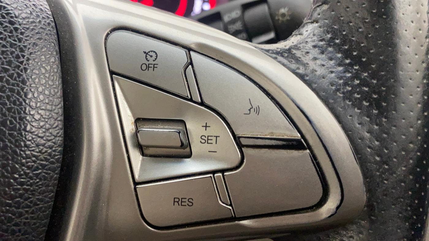2019 Mahindra XUV300 W8 (O) 1.5 DIESEL, Diesel, Manual, 72,217 km, Adaptive Cruise Control