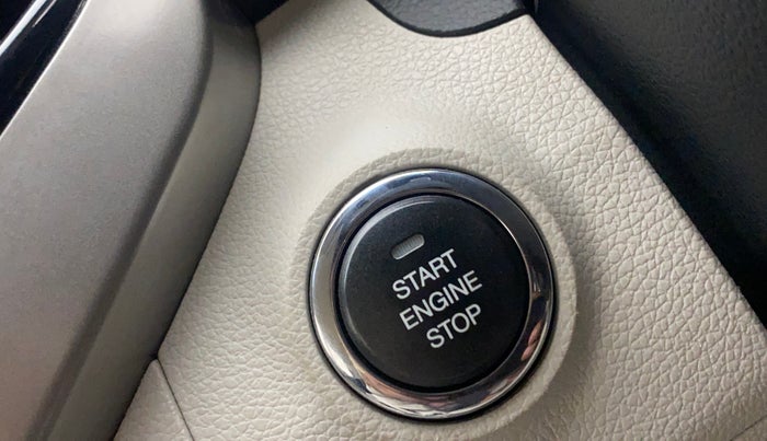 2019 Mahindra XUV300 W8 (O) 1.5 DIESEL, Diesel, Manual, 72,217 km, Keyless Start/ Stop Button