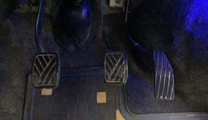 2013 Maruti Wagon R Stingray VXI, Petrol, Manual, 49,149 km, Pedals