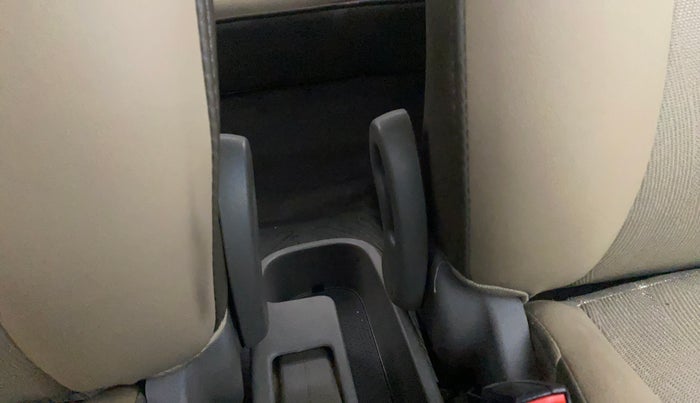 2013 Hyundai i10 MAGNA 1.1, Petrol, Manual, 1,19,983 km, Driver Side Adjustment Panel