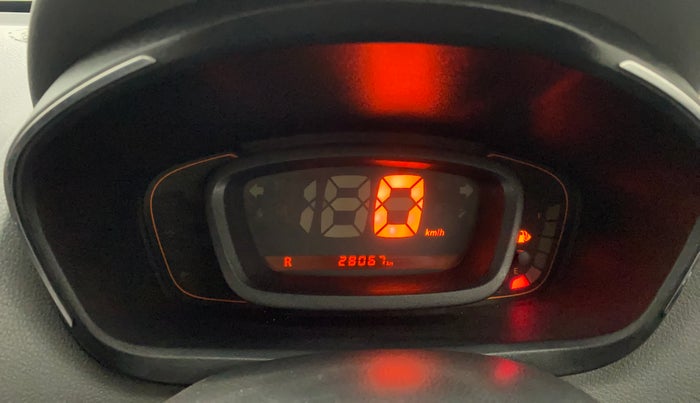 2018 Renault Kwid RXT 1.0 AMT, Petrol, Automatic, 28,067 km, Odometer Image