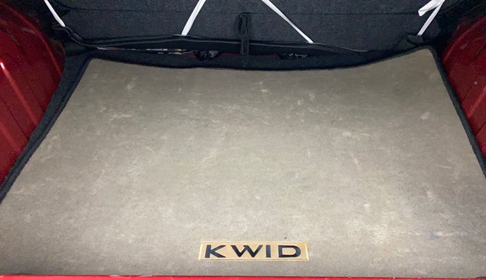 2018 Renault Kwid RXT 1.0 AMT, Petrol, Automatic, 28,067 km, Boot Inside