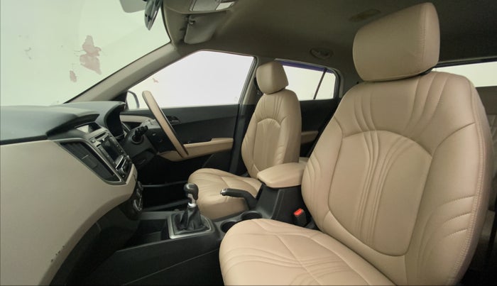 2017 Hyundai Creta E PLUS 1.6 PETROL, Petrol, Manual, 31,237 km, Right Side Front Door Cabin
