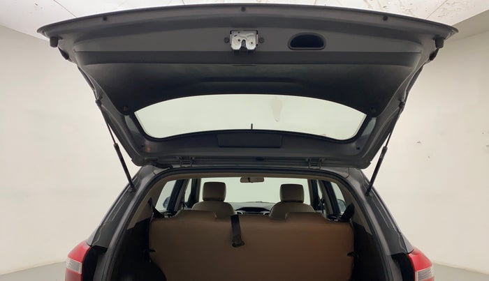2017 Hyundai Creta E PLUS 1.6 PETROL, Petrol, Manual, 31,237 km, Boot Door Open