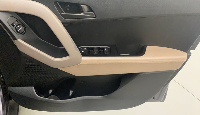 2017 Hyundai Creta E PLUS 1.6 PETROL, Petrol, Manual, 31,237 km, Driver Side Door Panels Control