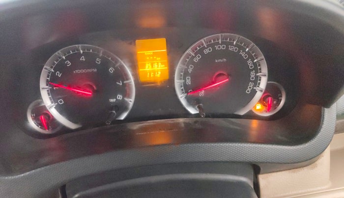 2015 Maruti Swift Dzire VXI, Petrol, Manual, 35,160 km, Odometer Image