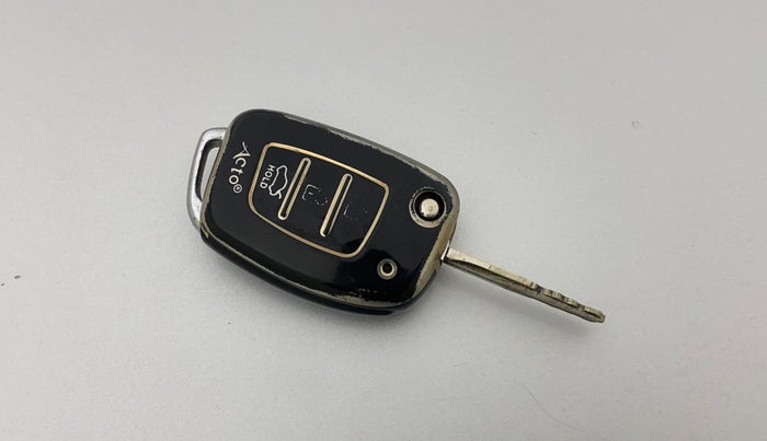 2015 Hyundai Xcent S 1.2, Petrol, Manual, 91,501 km, Key Close Up