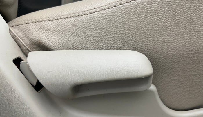 2016 Maruti Celerio VXI AMT, Petrol, Automatic, 92,932 km, Driver Side Adjustment Panel