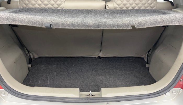 2016 Maruti Celerio VXI AMT, Petrol, Automatic, 92,932 km, Boot Inside