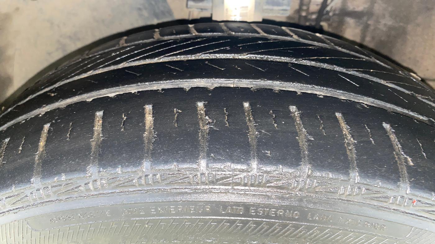 2019 Skoda Rapid 1.6 MPI ACTIVE, Petrol, Manual, 46,437 km, Left Front Tyre Tread