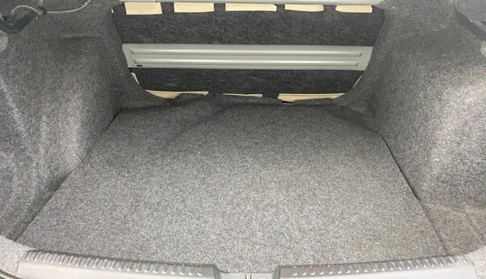 2019 Skoda Rapid 1.6 MPI ACTIVE, Petrol, Manual, 46,437 km, Boot Inside