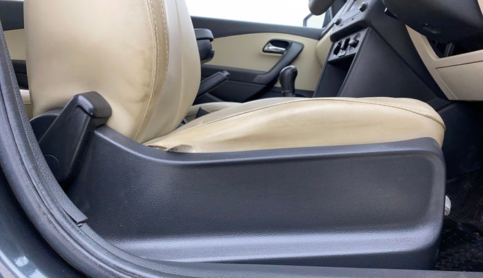 2019 Skoda Rapid 1.6 MPI ACTIVE, Petrol, Manual, 46,437 km, Driver Side Adjustment Panel