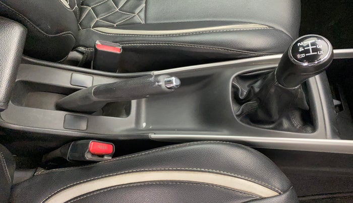 2016 Maruti Baleno ALPHA PETROL 1.2, Petrol, Manual, 52,653 km, Gear Lever