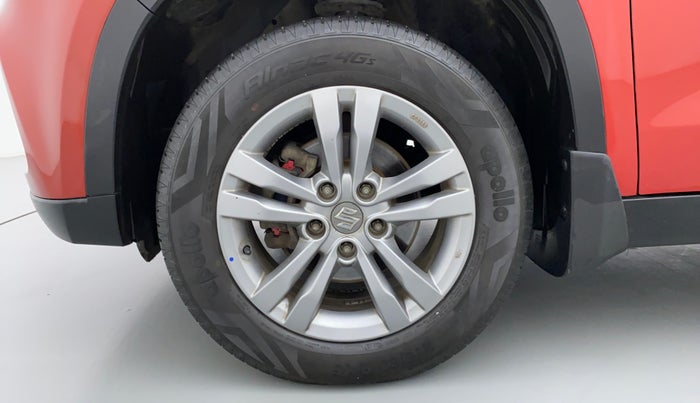 2016 Maruti Vitara Brezza ZDI PLUS DUAL TONE, Diesel, Manual, 52,068 km, Left Front Wheel