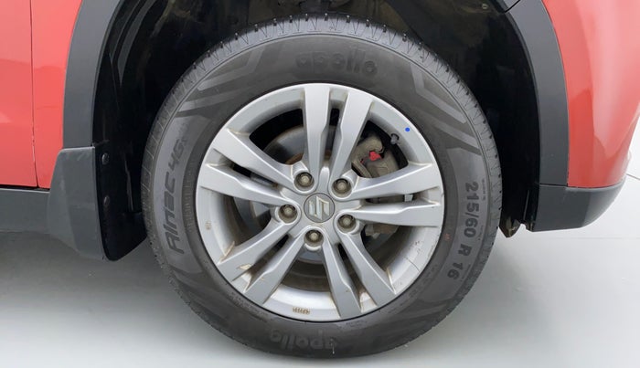 2016 Maruti Vitara Brezza ZDI PLUS DUAL TONE, Diesel, Manual, 52,068 km, Right Front Wheel