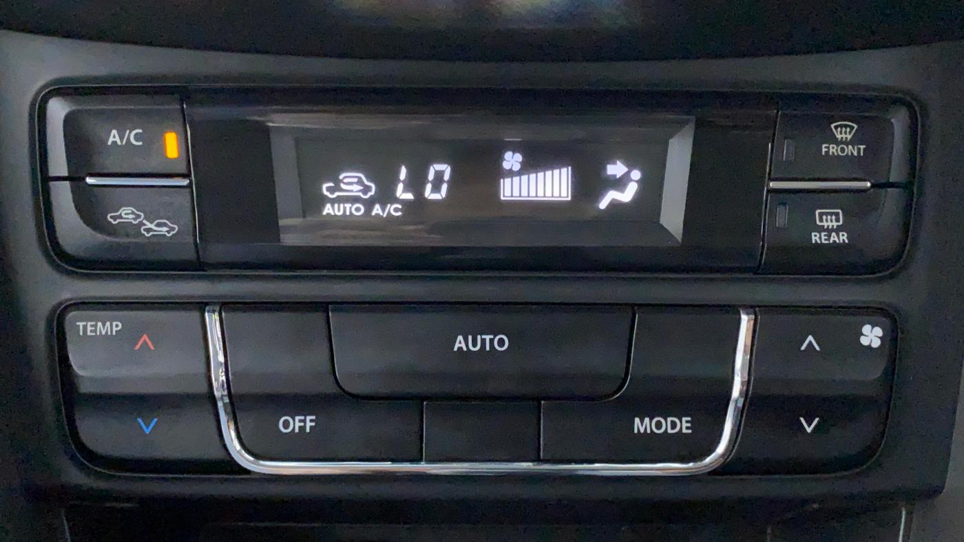 2016 Maruti Vitara Brezza ZDI PLUS DUAL TONE, Diesel, Manual, 52,068 km, Automatic Climate Control