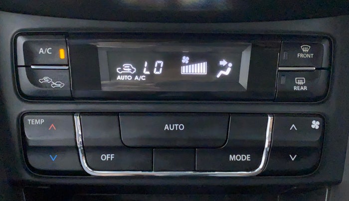 2016 Maruti Vitara Brezza ZDI PLUS DUAL TONE, Diesel, Manual, 52,068 km, Automatic Climate Control