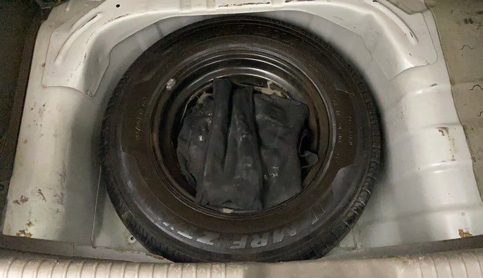 2016 Hyundai i10 SPORTZ 1.1, Petrol, Manual, 60,174 km, Spare Tyre