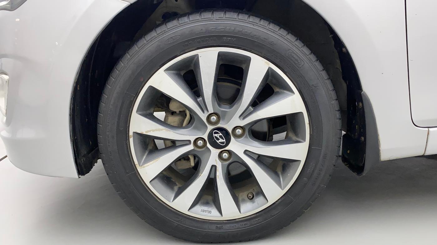 2016 Hyundai Verna 1.6 CRDI SX, Diesel, Manual, 90,223 km, Left Front Wheel