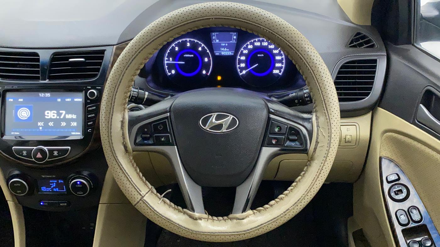 2016 Hyundai Verna 1.6 CRDI SX, Diesel, Manual, 90,223 km, Steering Wheel Close Up