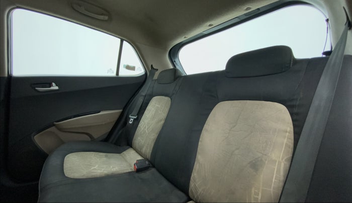 2014 Hyundai Grand i10 SPORTZ 1.2 KAPPA VTVT, Petrol, Manual, 36,885 km, Right Side Rear Door Cabin