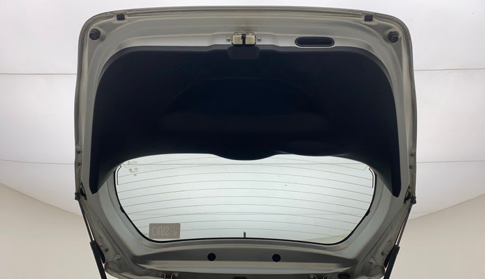 2015 Honda Jazz 1.2L I-VTEC V AT, Petrol, Automatic, 68,744 km, Boot Door Open