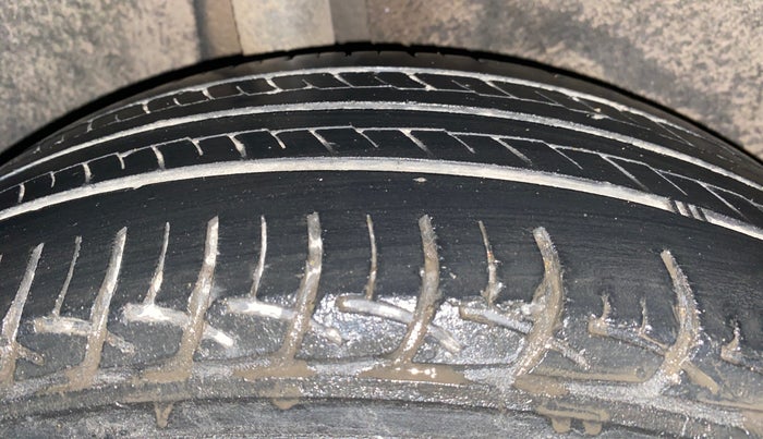 2018 Maruti Baleno DELTA PETROL 1.2, Petrol, Manual, 88,520 km, Right Rear Tyre Tread