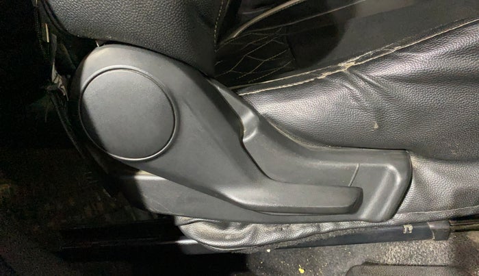 2018 Maruti Baleno DELTA PETROL 1.2, Petrol, Manual, 88,520 km, Driver Side Adjustment Panel