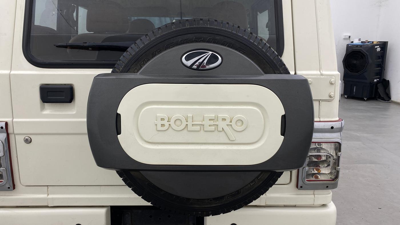 2021 Mahindra Bolero B6 (O), Diesel, Manual, 42,825 km, Spare Tyre