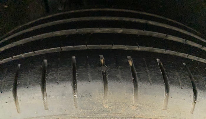 2017 Maruti Baleno ALPHA PETROL 1.2, Petrol, Manual, 91,549 km, Right Rear Tyre Tread