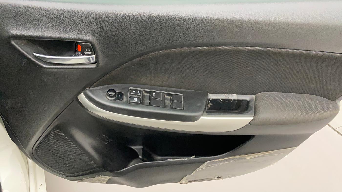 2017 Maruti Baleno ALPHA PETROL 1.2, Petrol, Manual, 91,549 km, Driver Side Door Panels Control