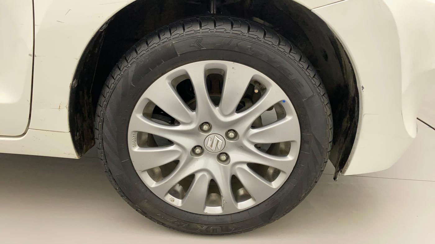2017 Maruti Baleno ALPHA PETROL 1.2, Petrol, Manual, 91,549 km, Right Front Wheel
