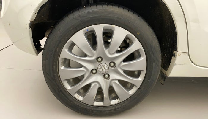 2017 Maruti Baleno ALPHA PETROL 1.2, Petrol, Manual, 91,549 km, Right Rear Wheel