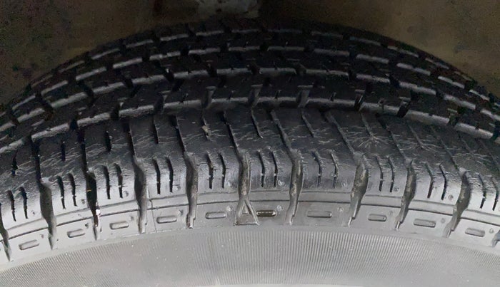 2019 Maruti Alto K10 VXI (O) AMT, Petrol, Automatic, 21,199 km, Right Front Tyre Tread