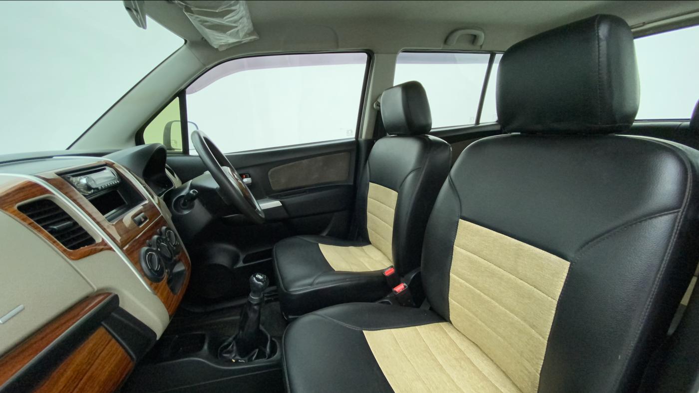2013 Maruti Wagon R 1.0 LXI, Petrol, Manual, 37,008 km, Right Side Front Door Cabin