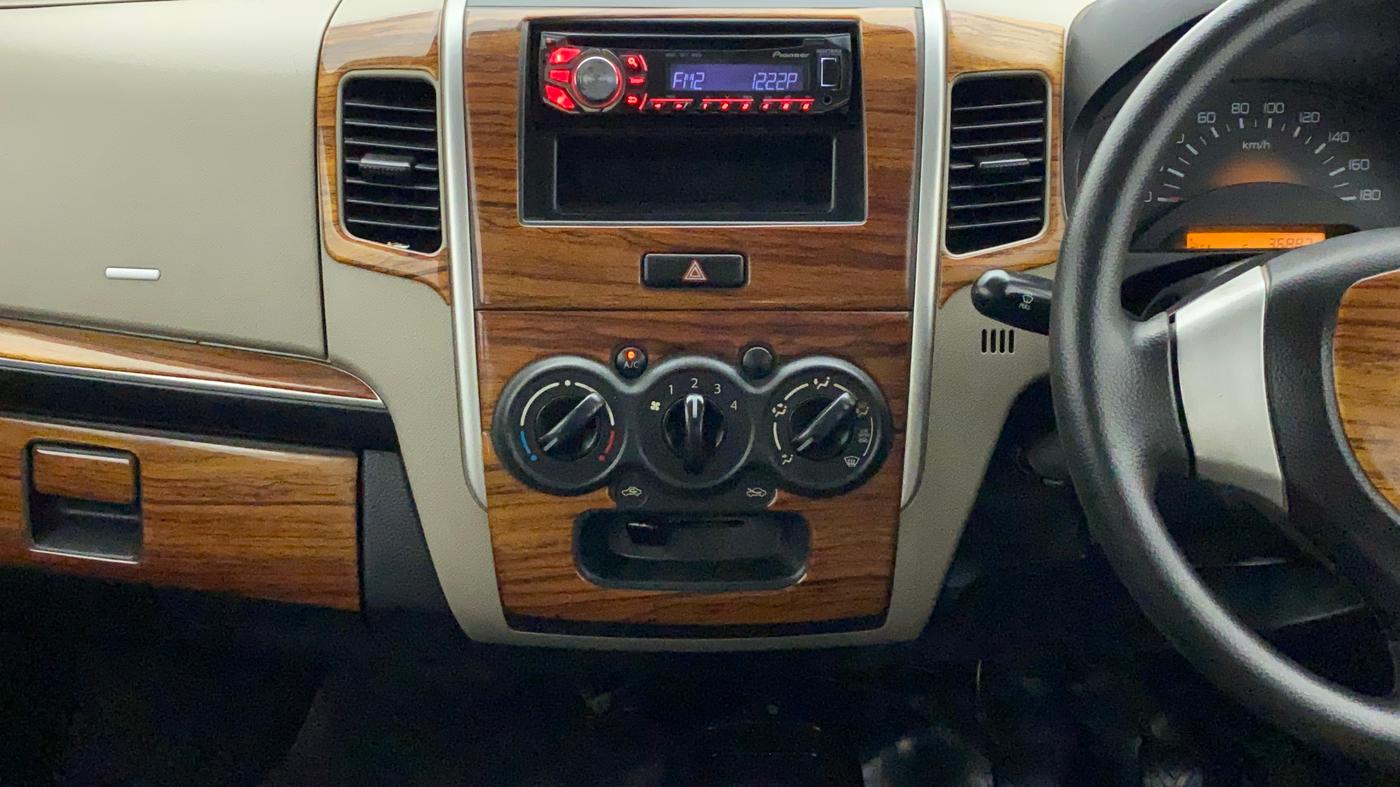 2013 Maruti Wagon R 1.0 LXI, Petrol, Manual, 37,008 km, Air Conditioner