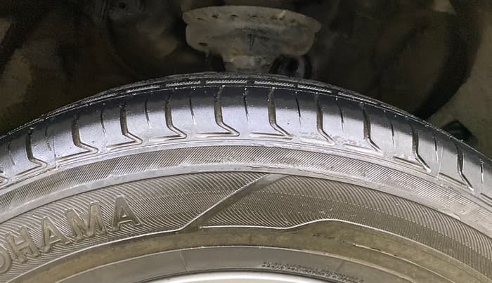 2016 Hyundai Creta SX PLUS 1.6 PETROL, Petrol, Manual, 41,996 km, Right Front Tyre Tread