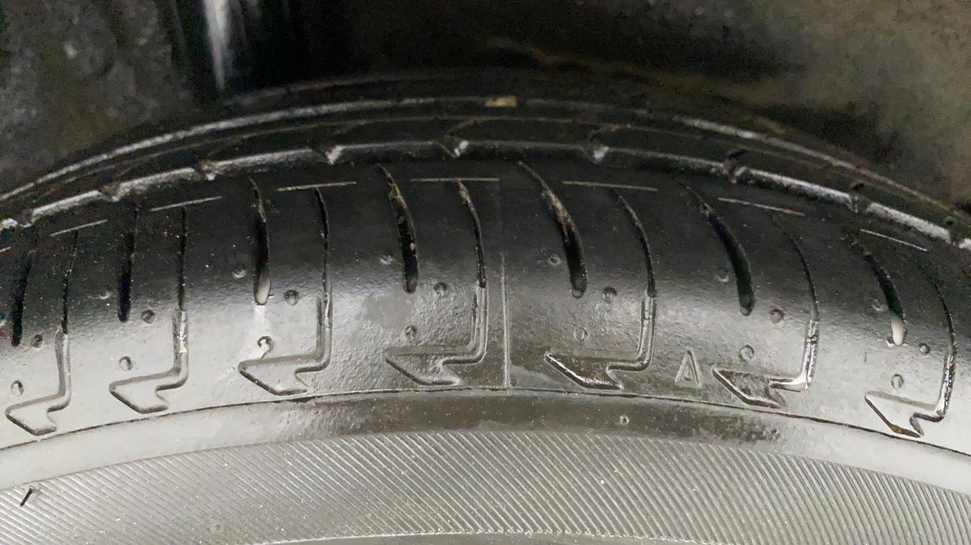 2015 Honda City VX MT PETROL, Petrol, Manual, 34,080 km, Right Rear Tyre Tread