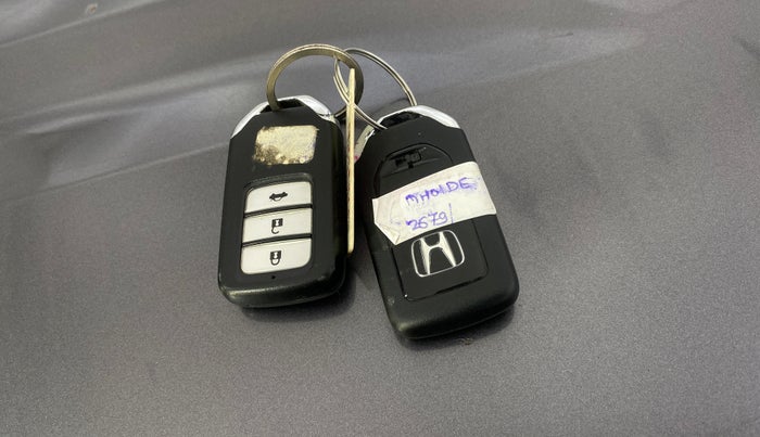 2018 Honda City 1.5L I-VTEC V MT, Petrol, Manual, 43,416 km, Key Close Up