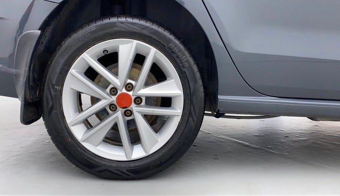 2017 Skoda Rapid Style 1.5 TDI AT, Diesel, Automatic, 91,084 km, Right Rear Wheel